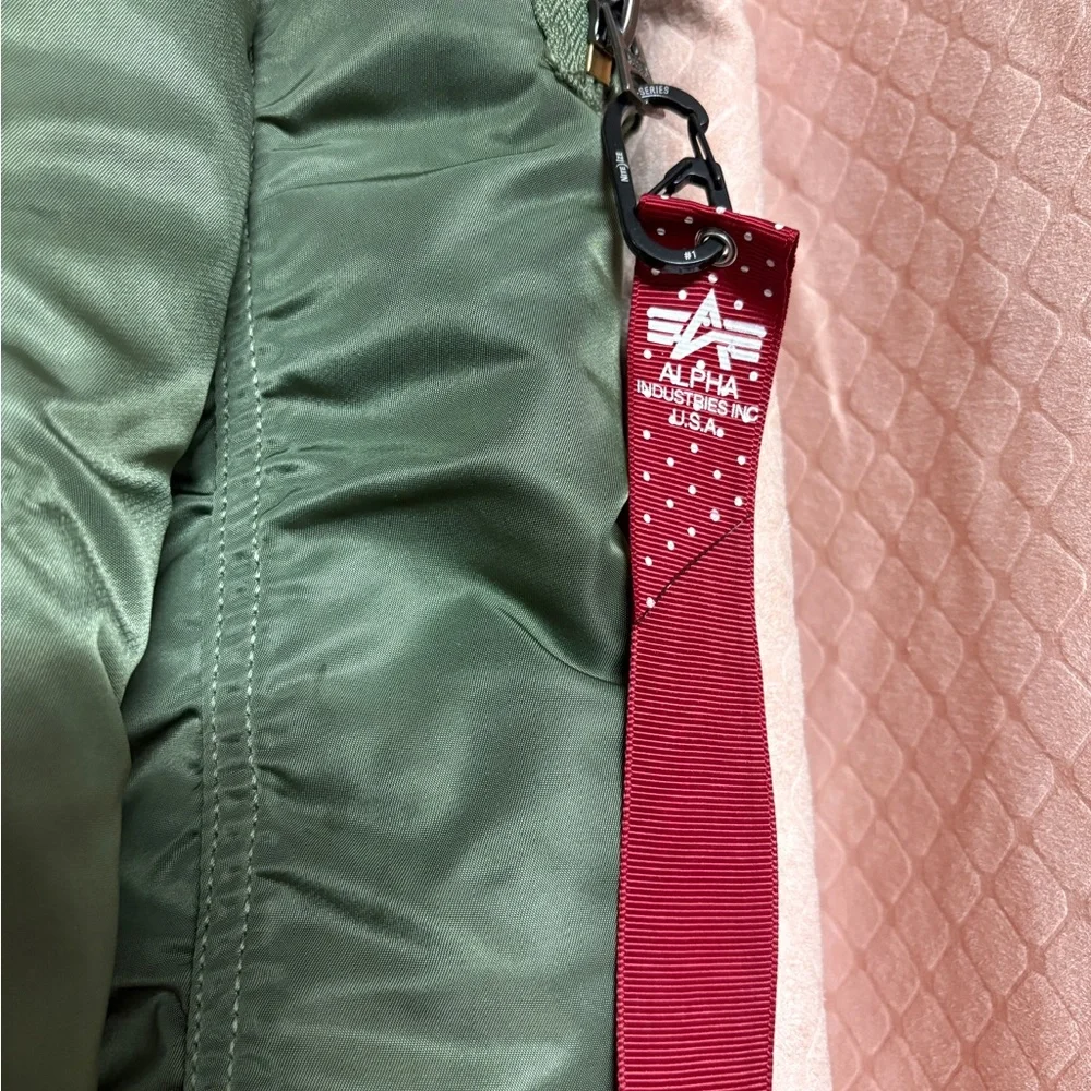 Alpha Industries MA-1 Flight bomber jacket - Picture 4 of 11